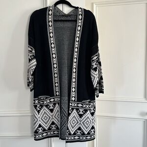 Long casual sweater acrylic and nylon large black-and-white